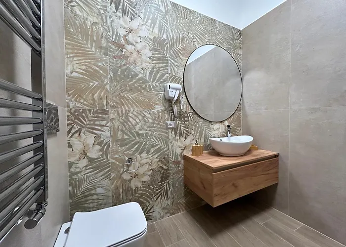 Lambruschini B * Fiumicino